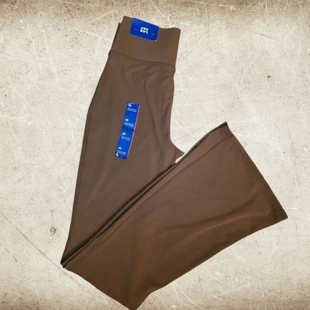 JoyLab NWT Brown Matching Activewear Set XS Flare Leggings & Cropped Top - Picture 5 of 11